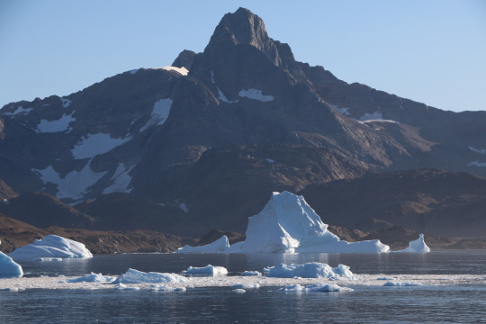 Shell Grelland SGL - Greenland Other Photos